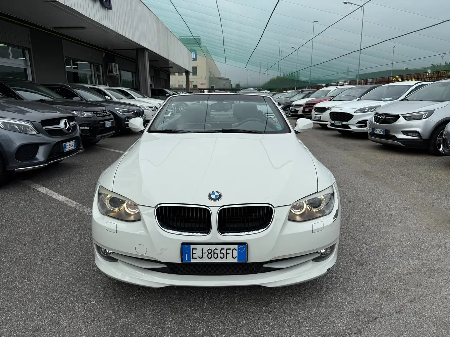 BMW 320 Serie 3 Cabrio 320d Bianco - 2