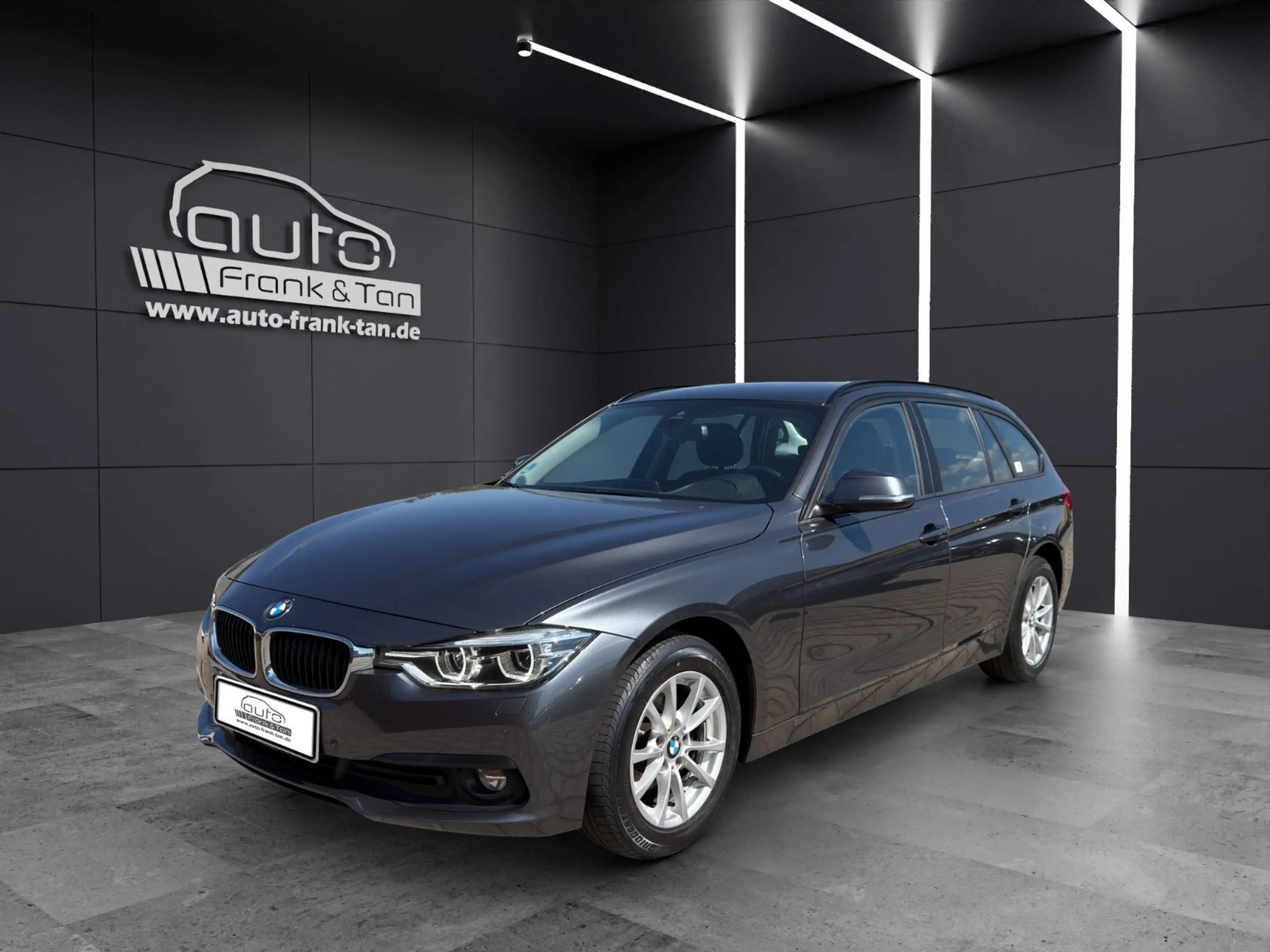 BMW 316 Toruring Advantage *LED*Navi*SitzHZ*BlueTH*