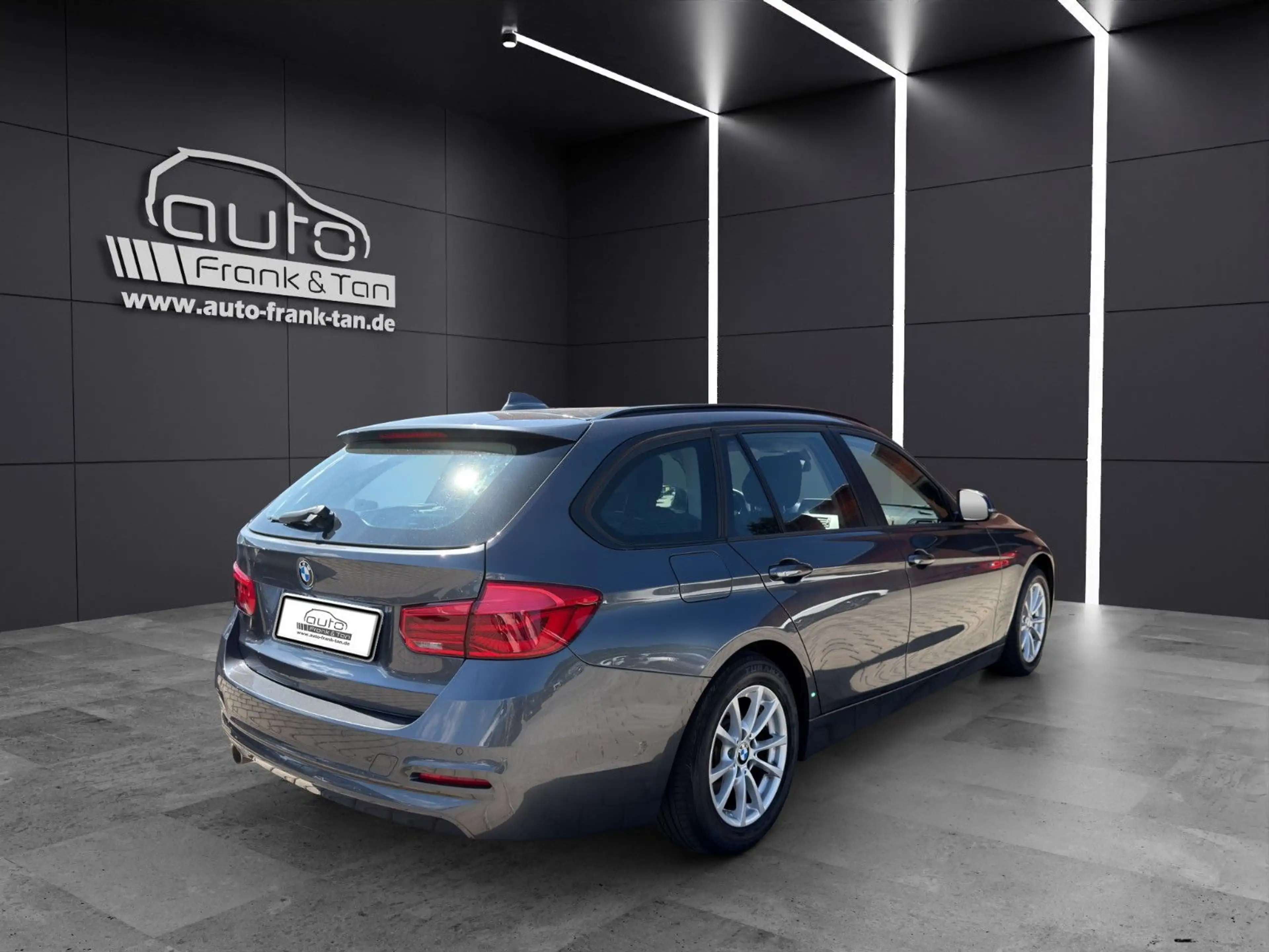 BMW 316 Toruring Advantage *LED*Navi*SitzHZ*BlueTH* — photo 6