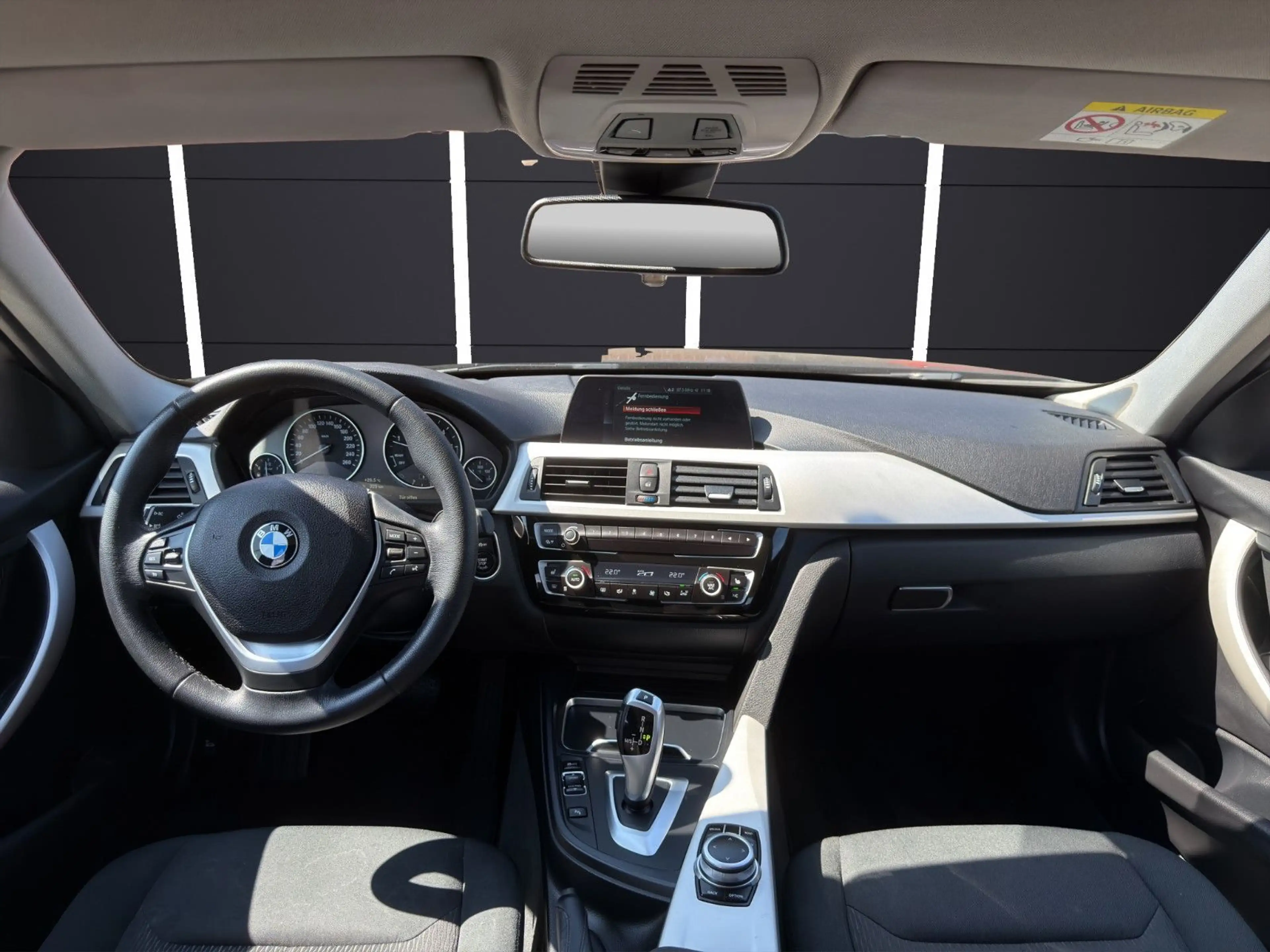 BMW 316 Toruring Advantage *LED*Navi*SitzHZ*BlueTH* — photo 12