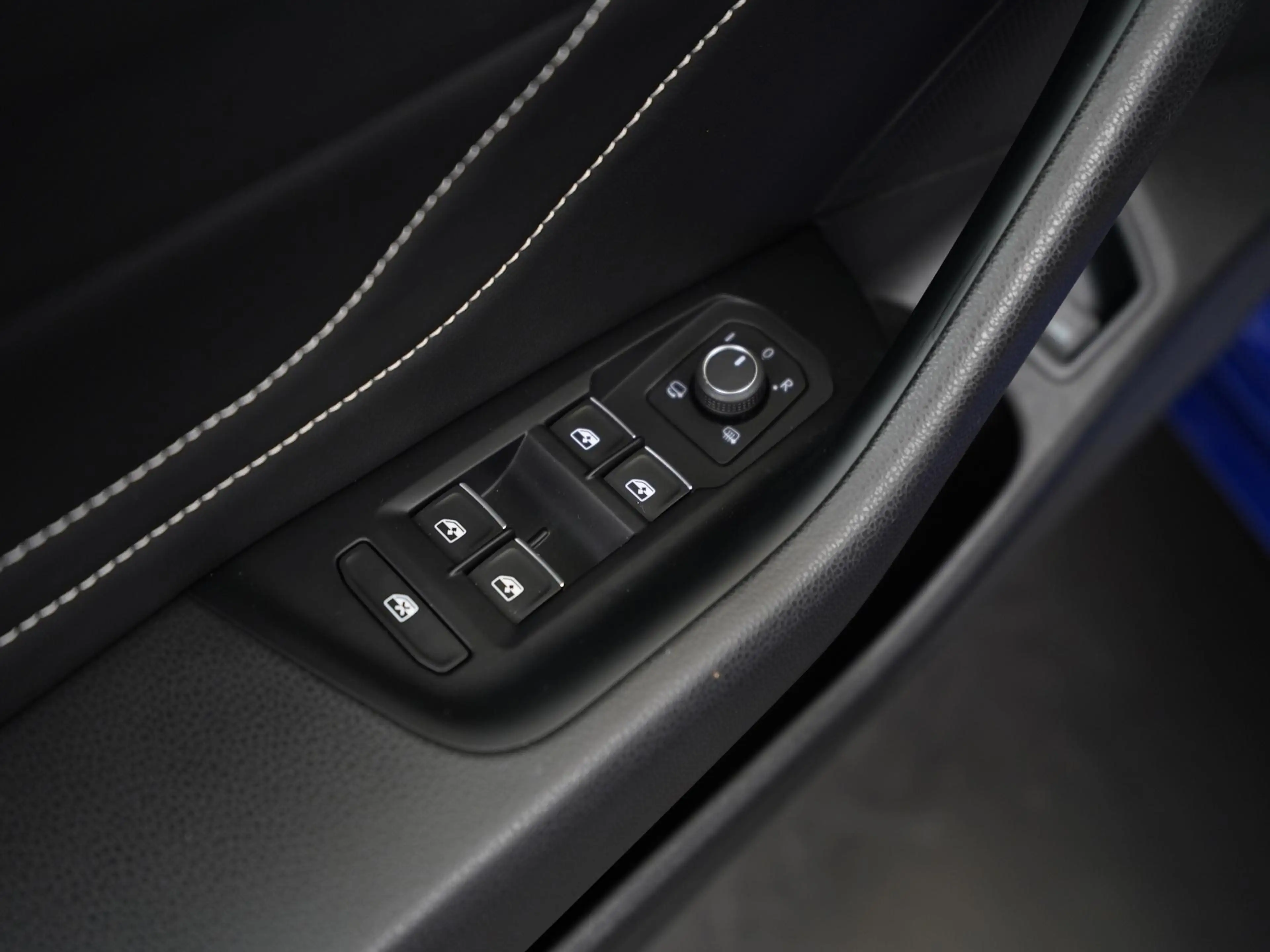 Volkswagen Arteon Shooting Brake 1.4 TSI eHybrid Elegance Business+ — photo 45