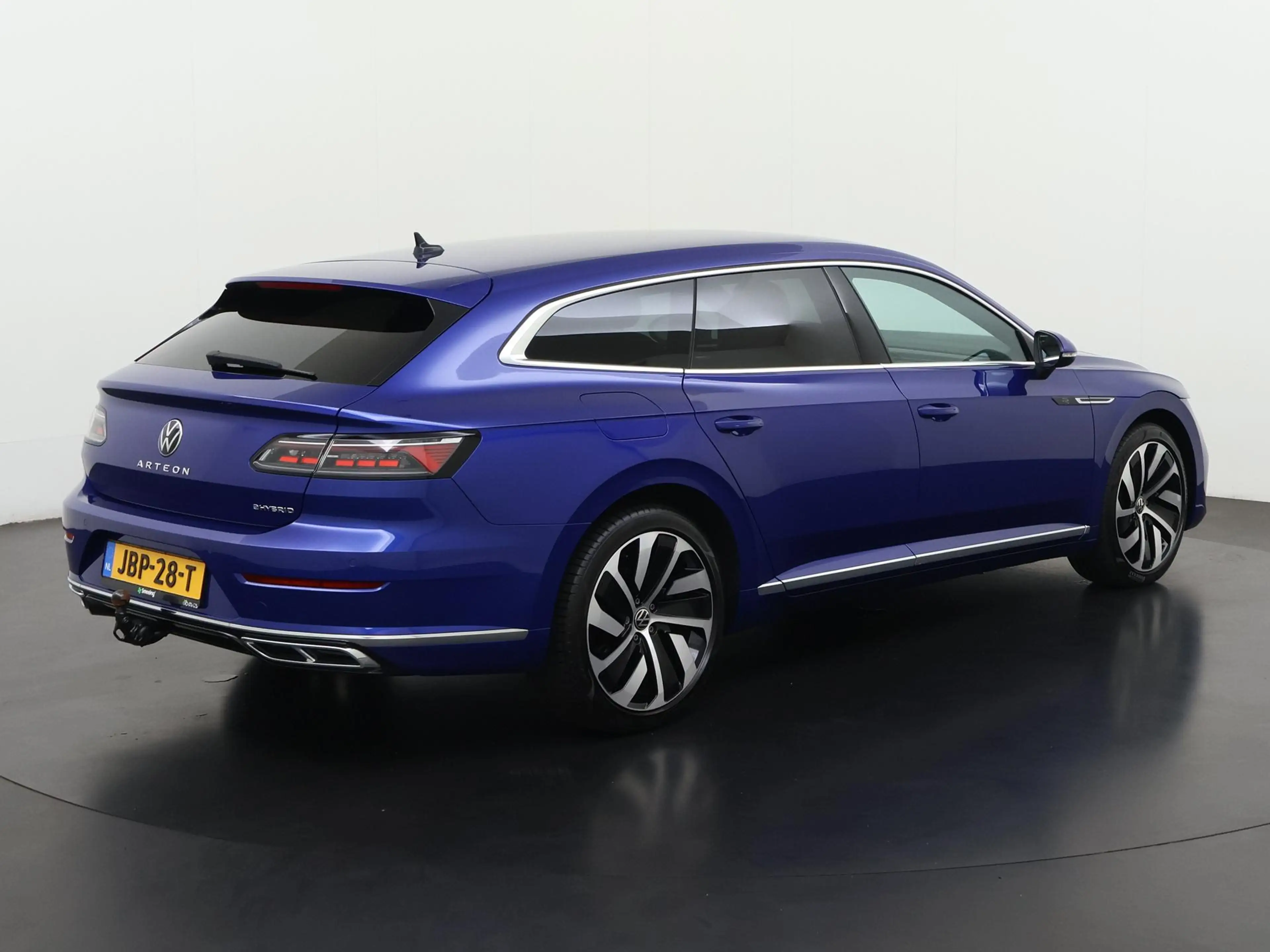 Volkswagen Arteon Shooting Brake 1.4 TSI eHybrid Elegance Business+ — photo 4