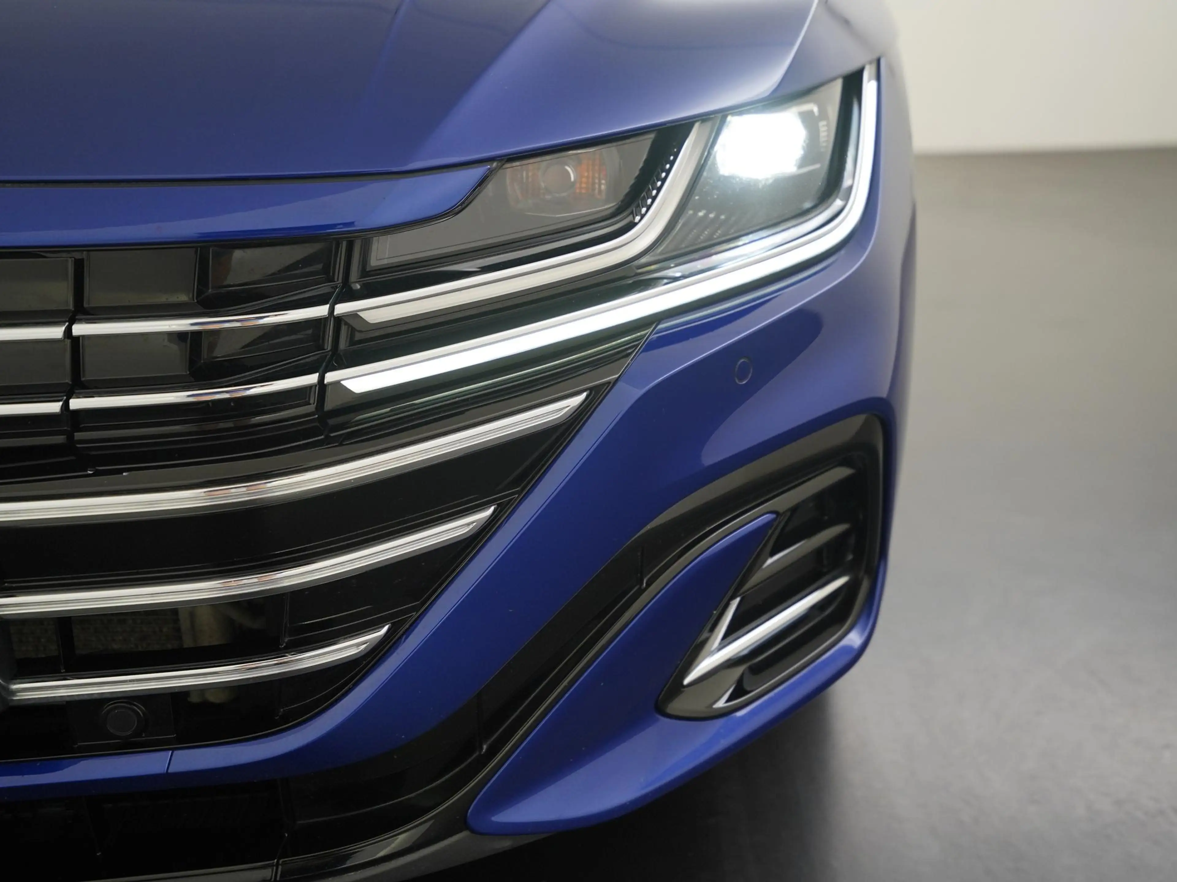 Volkswagen Arteon Shooting Brake 1.4 TSI eHybrid Elegance Business+ — photo 26
