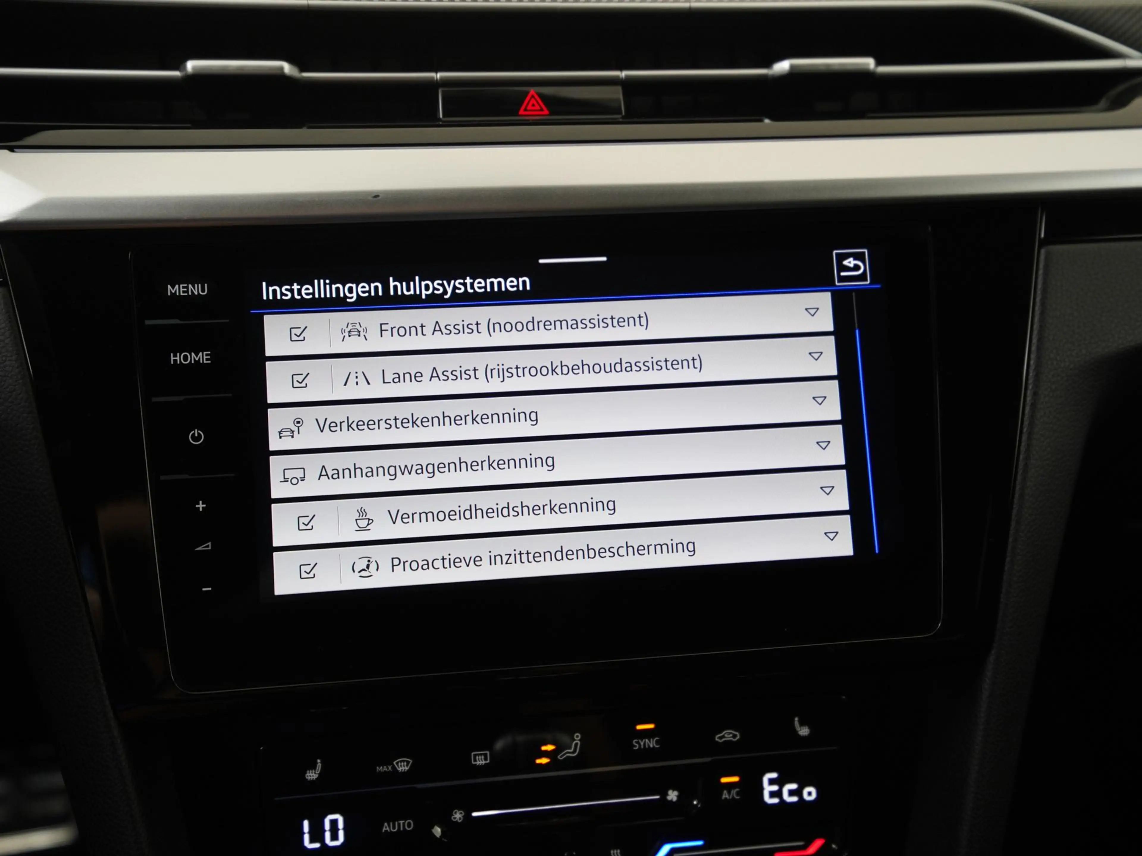 Volkswagen Arteon Shooting Brake 1.4 TSI eHybrid Elegance Business+ — photo 22