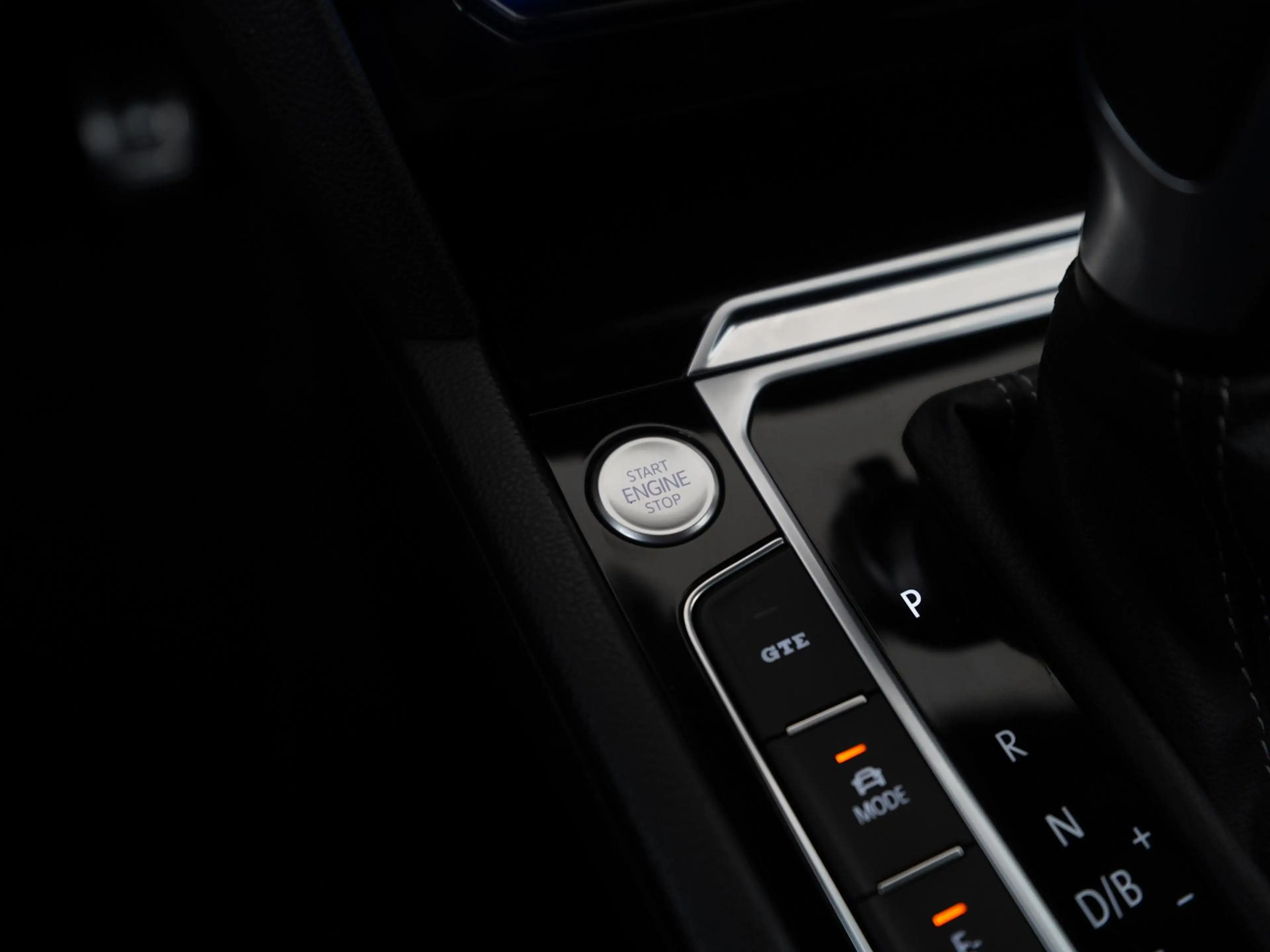 Volkswagen Arteon Shooting Brake 1.4 TSI eHybrid Elegance Business+ — photo 47