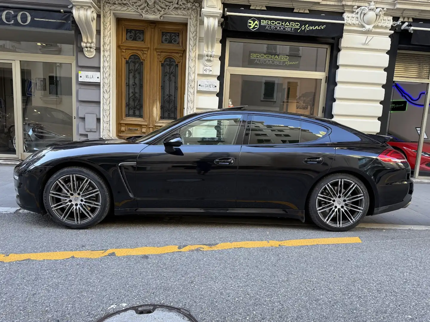 Porsche Panamera Phase 2 4S PDK 420 Ch / Full Options / 4 s /Repris Noir - 2