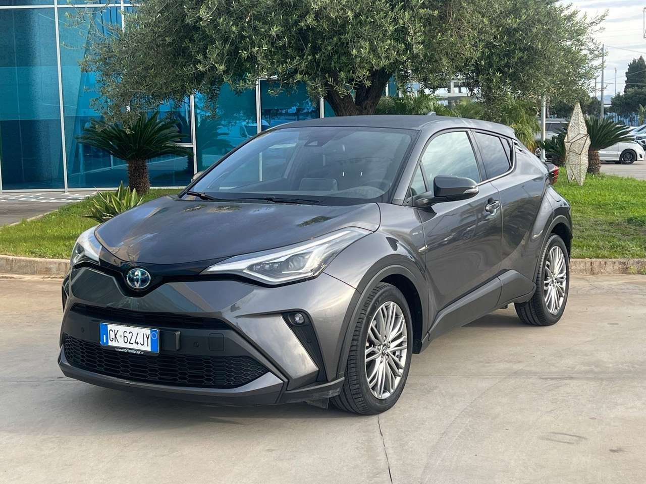 Toyota C-HR 1.8h Lounge e-cvt