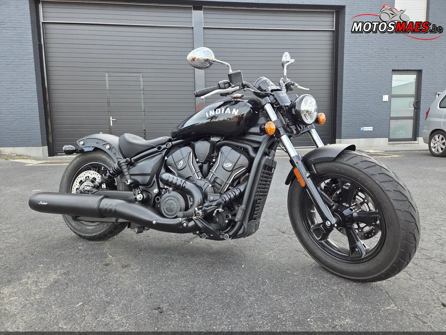 Indian Scout Bobber Sixty Noir - 1