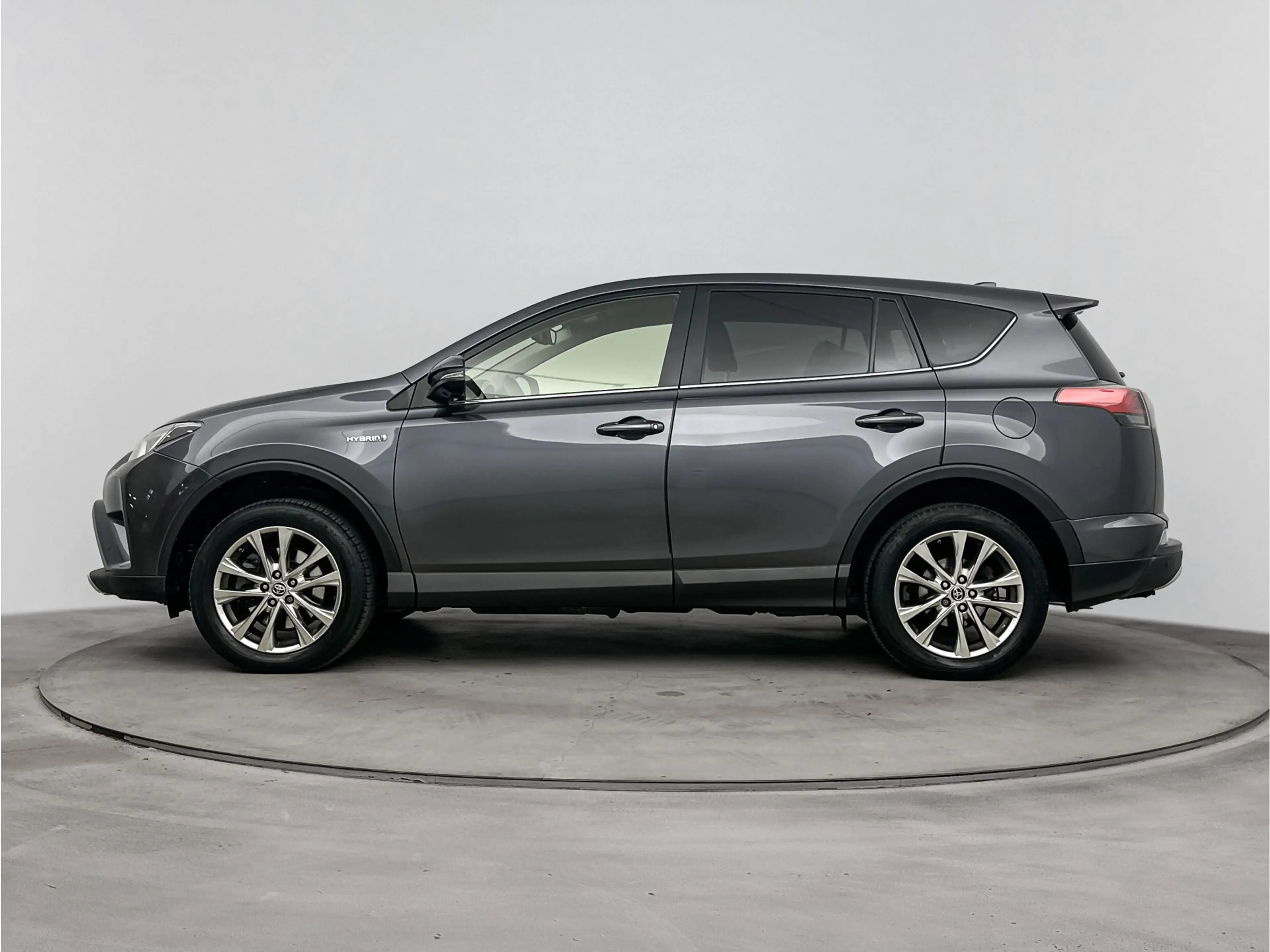 Toyota RAV 4 2.5 Hybrid AWD Executive | Parkeersensoren V+A | T — photo 3
