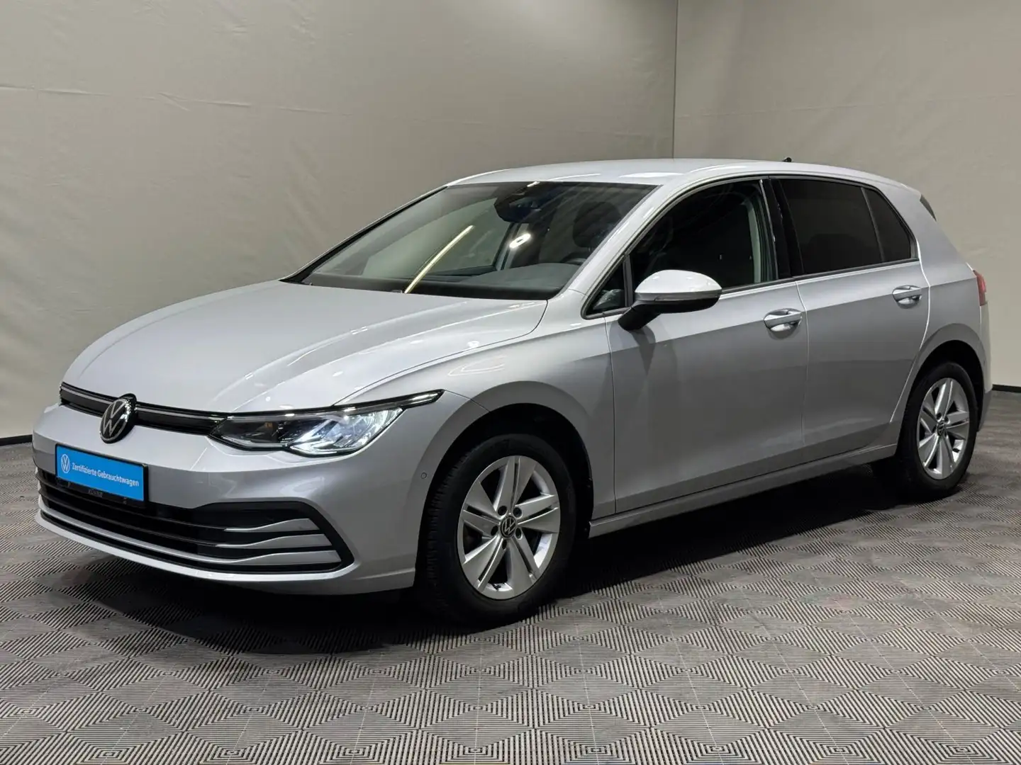 Volkswagen Golf Life 1.0 TSI | LED NAVI DAB APP-CONNECT PDC Zilver - 2