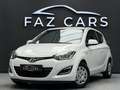 Hyundai i20 1.2i Comfort * 1ER PROP + CLIM + GARANTIE * Weiß - thumbnail 1