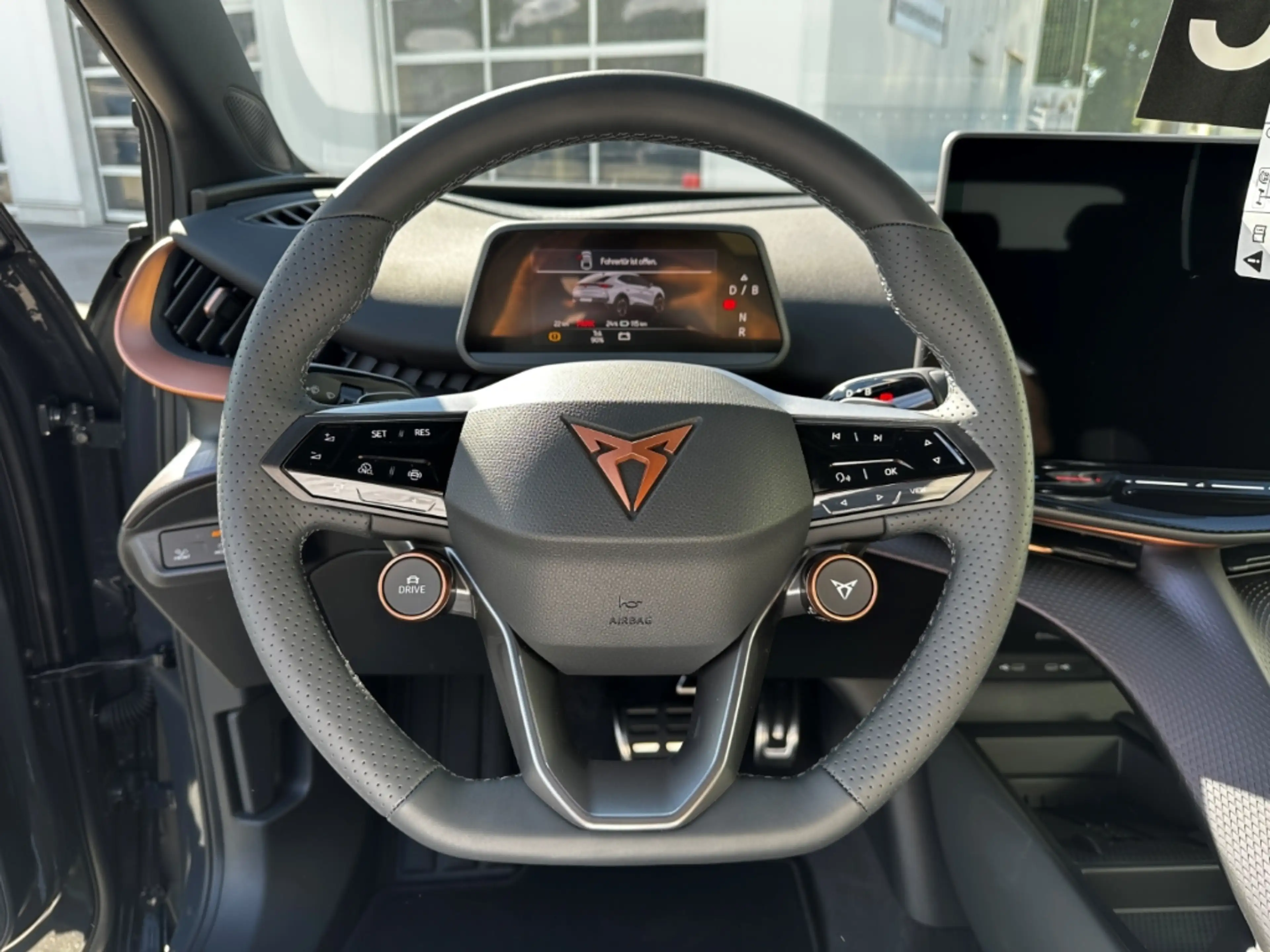 CUPRA Tavascan Endurance - 77 kWh Kessy, LED Navi Shz ACC — photo 11