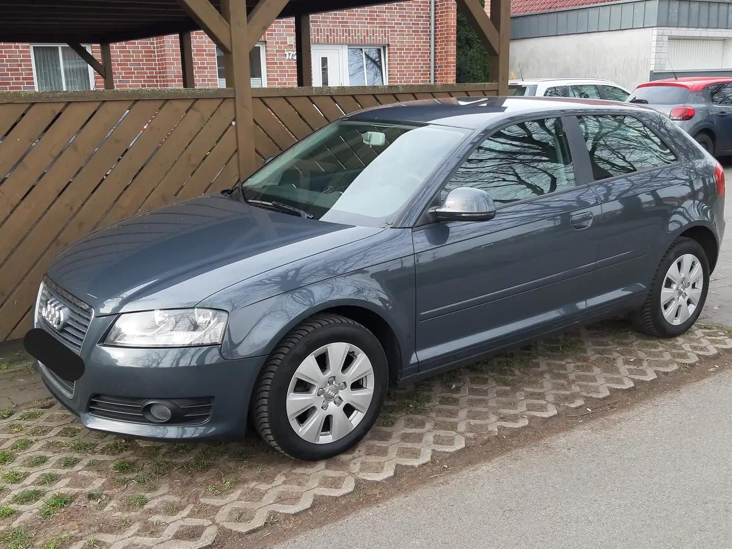 Audi A3 A3 1.6 Ambition Grau - 1