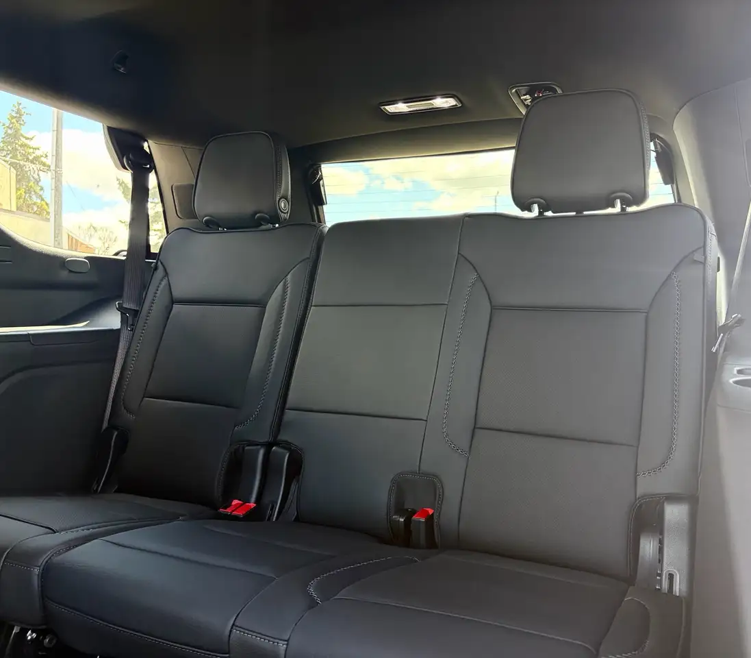 GMC Yukon снимка GMC Yukon