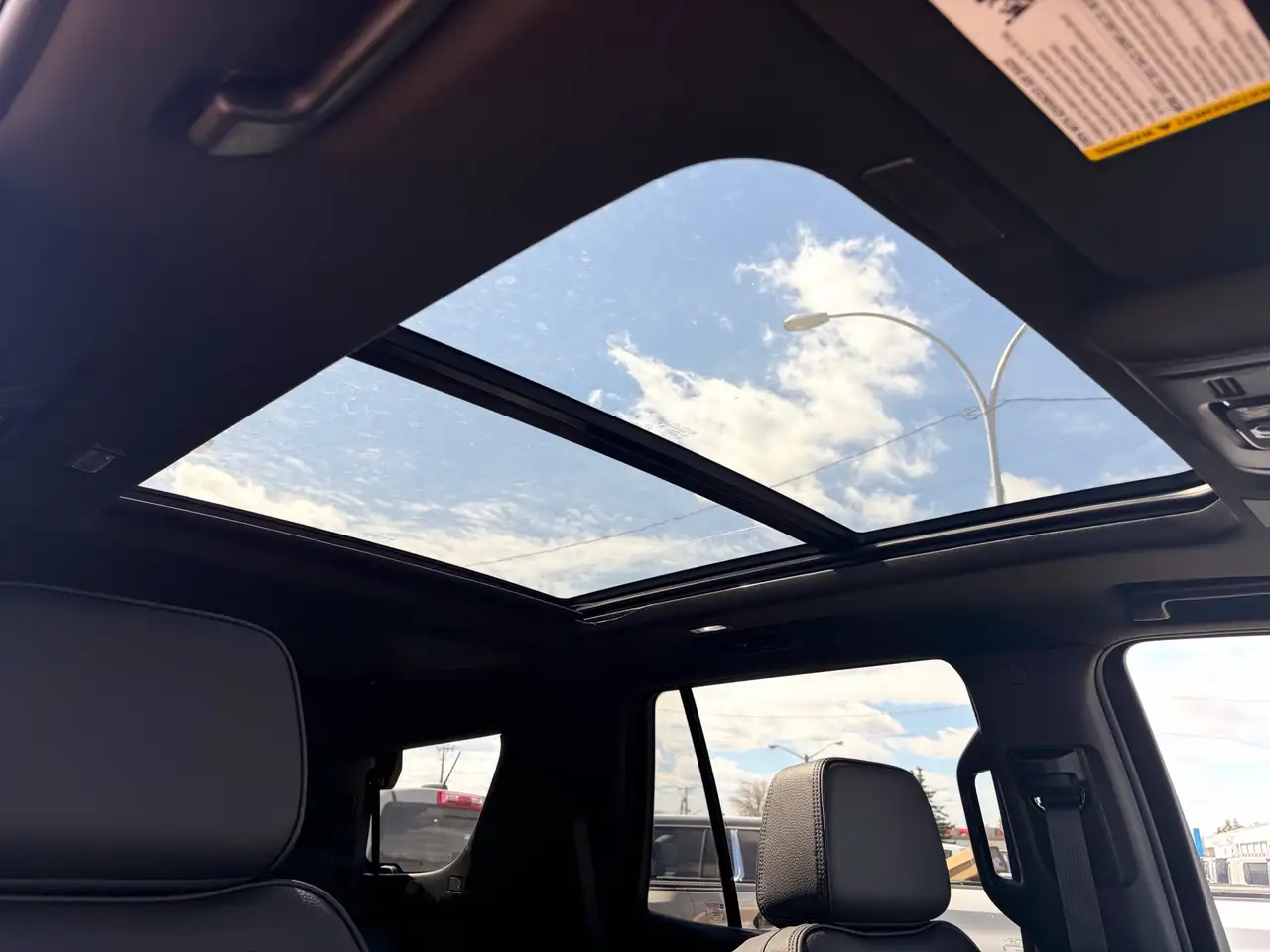 GMC Yukon снимка GMC Yukon