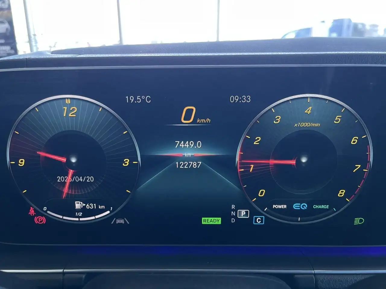 Mercedes-Benz GLE снимка Mercedes-Benz GLE