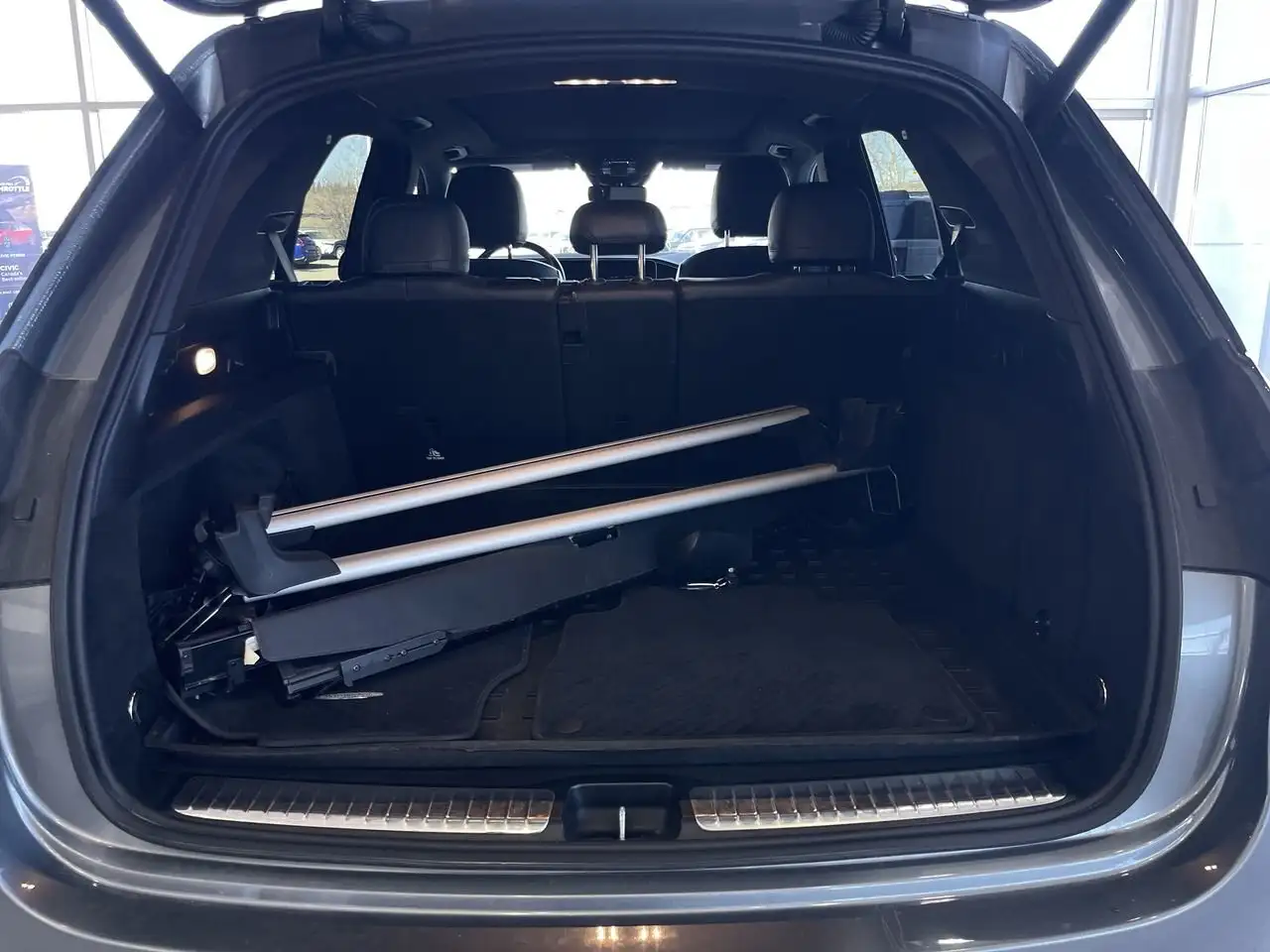 Mercedes-Benz GLE снимка Mercedes-Benz GLE