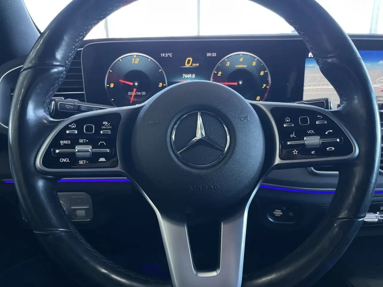 Mercedes-Benz GLE снимка Mercedes-Benz GLE