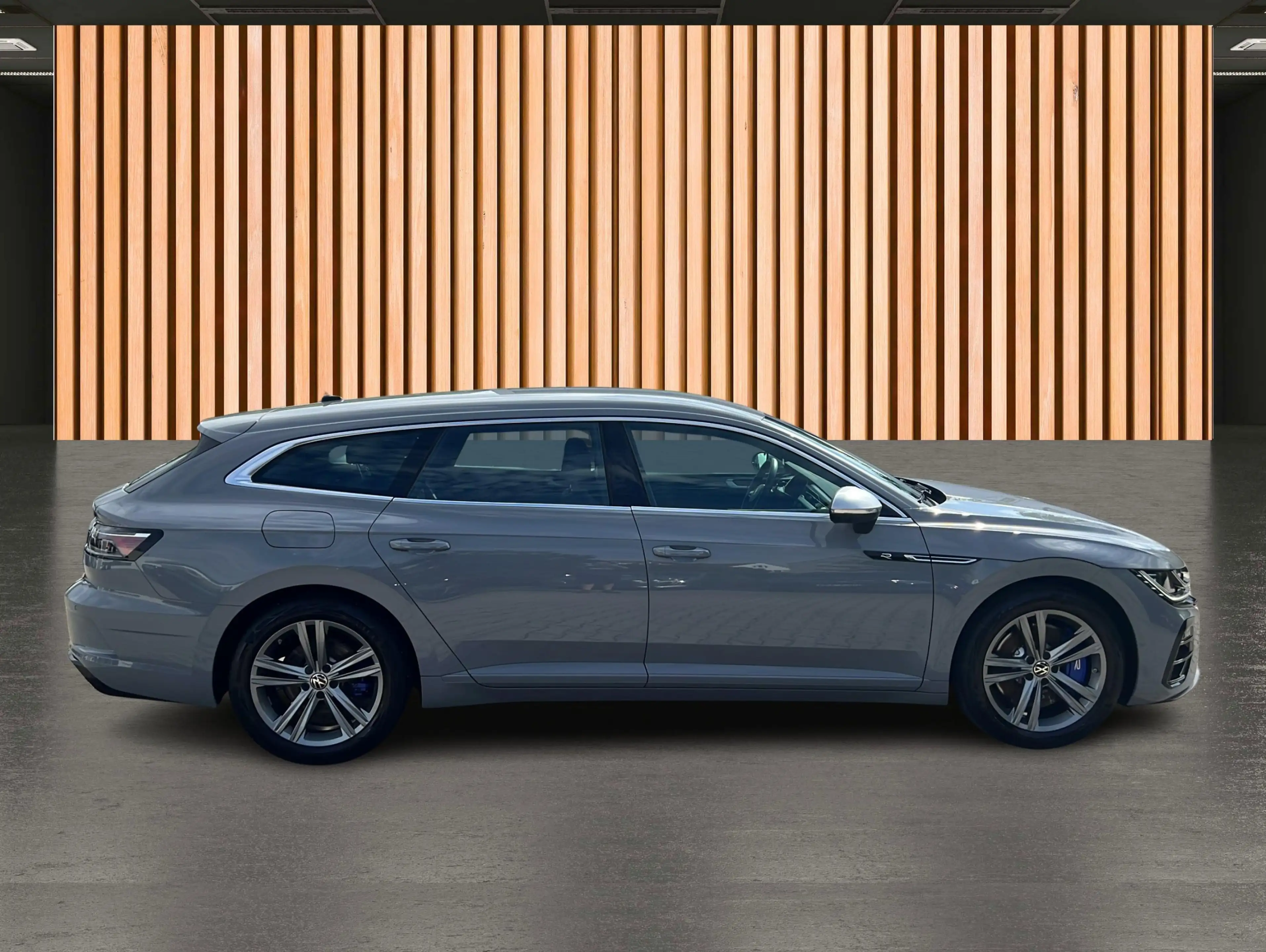 Volkswagen Arteon 2-0 TSI R 4Motion*Navi*ACC*KeyGo*DAB — photo 18