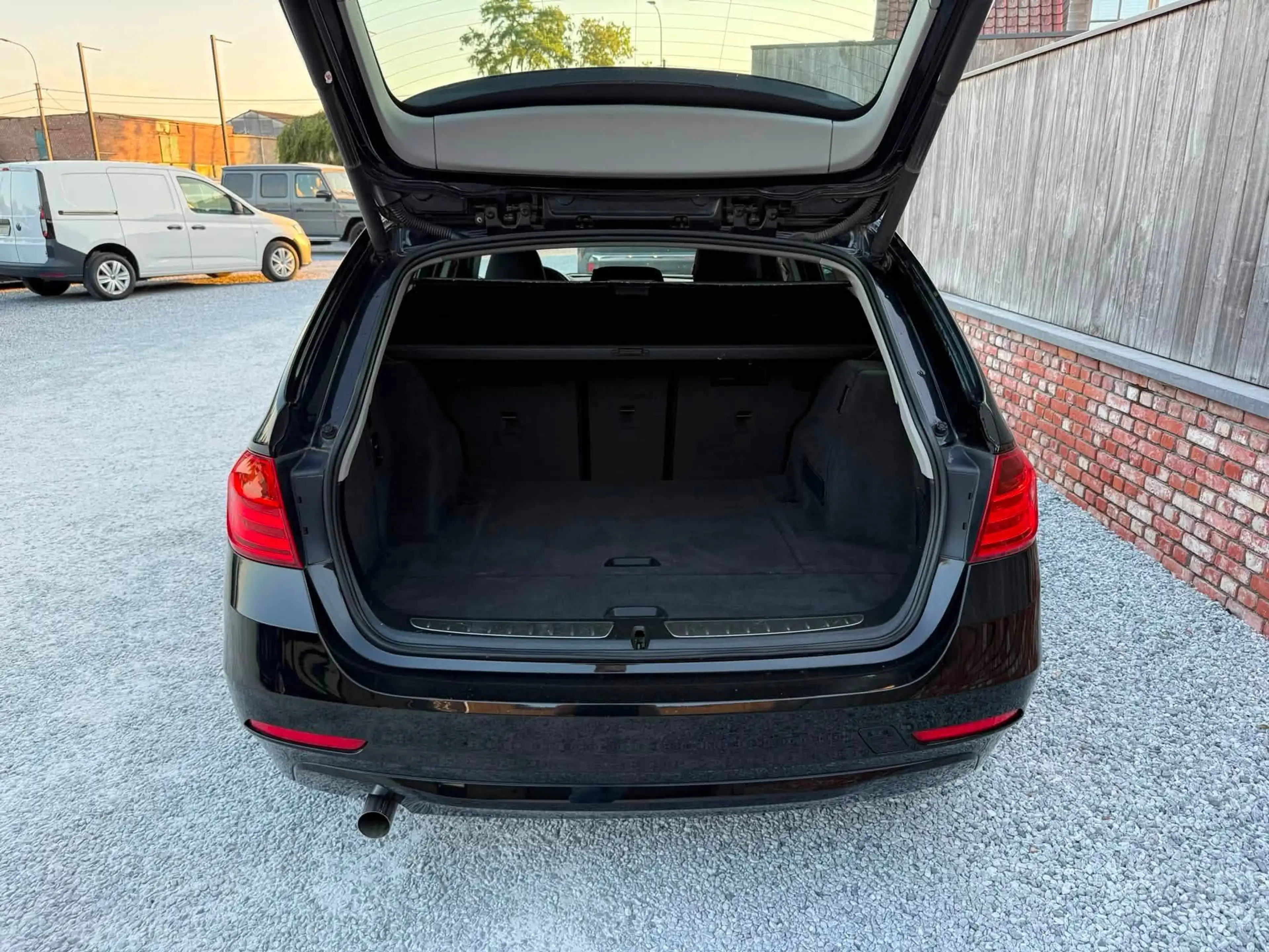 BMW 316 d touring/airco/carplay/bluetooth/205.000km — photo 13