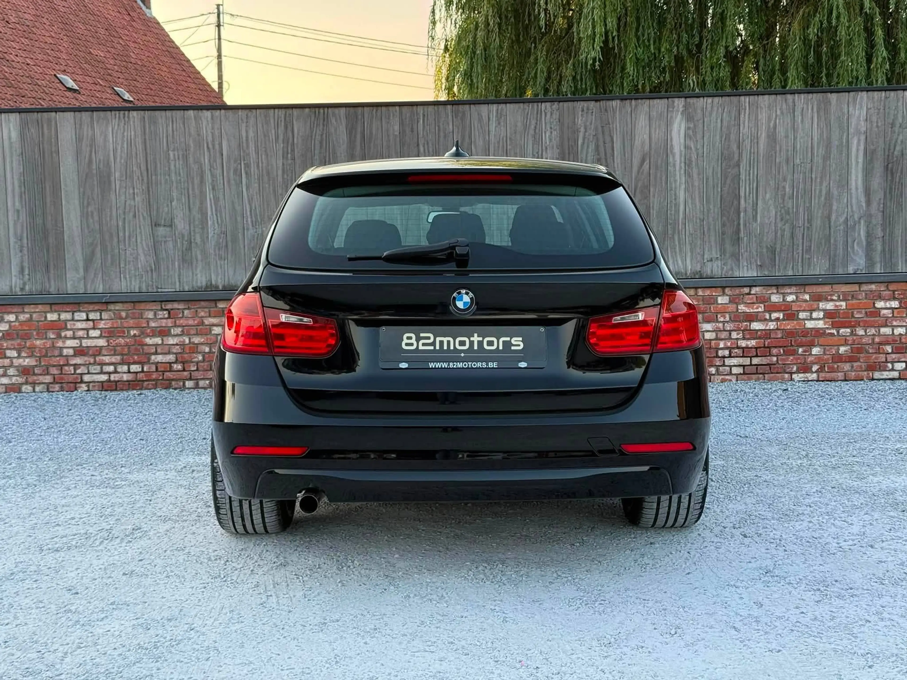 BMW 316 d touring/airco/carplay/bluetooth/205.000km — photo 4