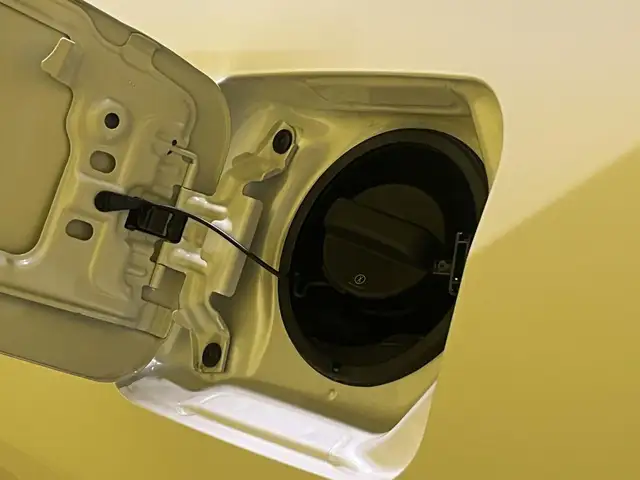 Toyota Rav4 view 12