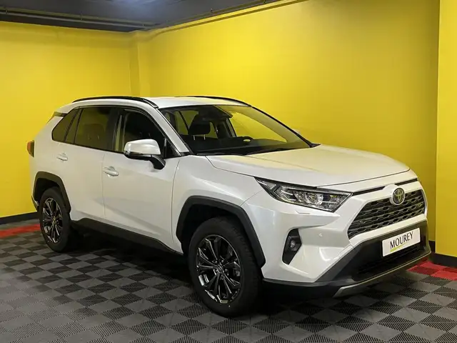 Toyota Rav4 view 5