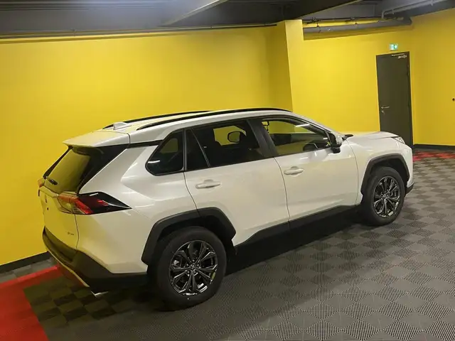Toyota Rav4 view 30