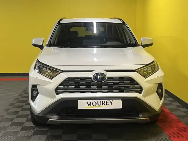 Toyota Rav4 view 6