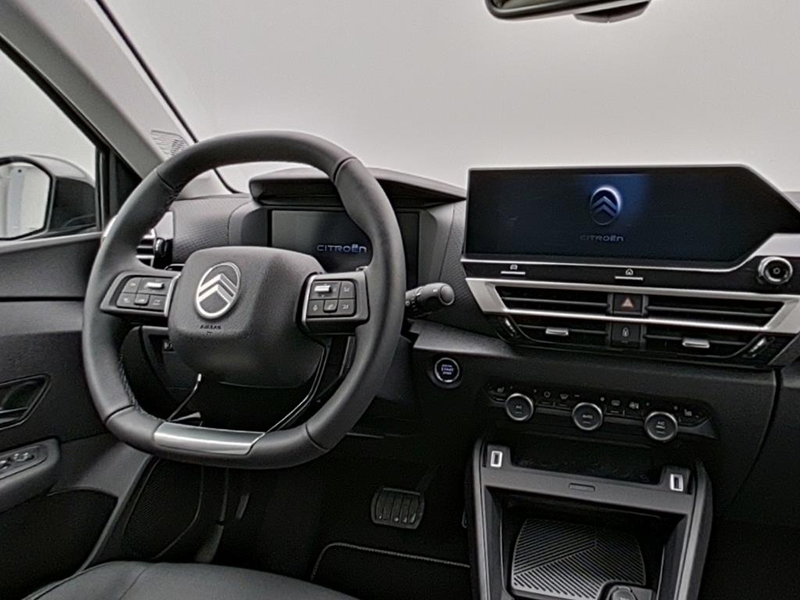 Citroen C4 Hybrid 145 Doppelkupplung 6-Gang MAX — photo 13