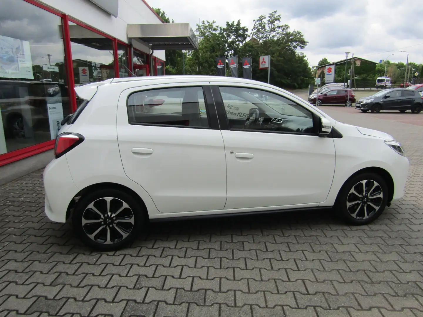 Mitsubishi Space Star 1.2 Algarve Klimaauto. Allwetter Tempomat CDRadio Blanc - 2