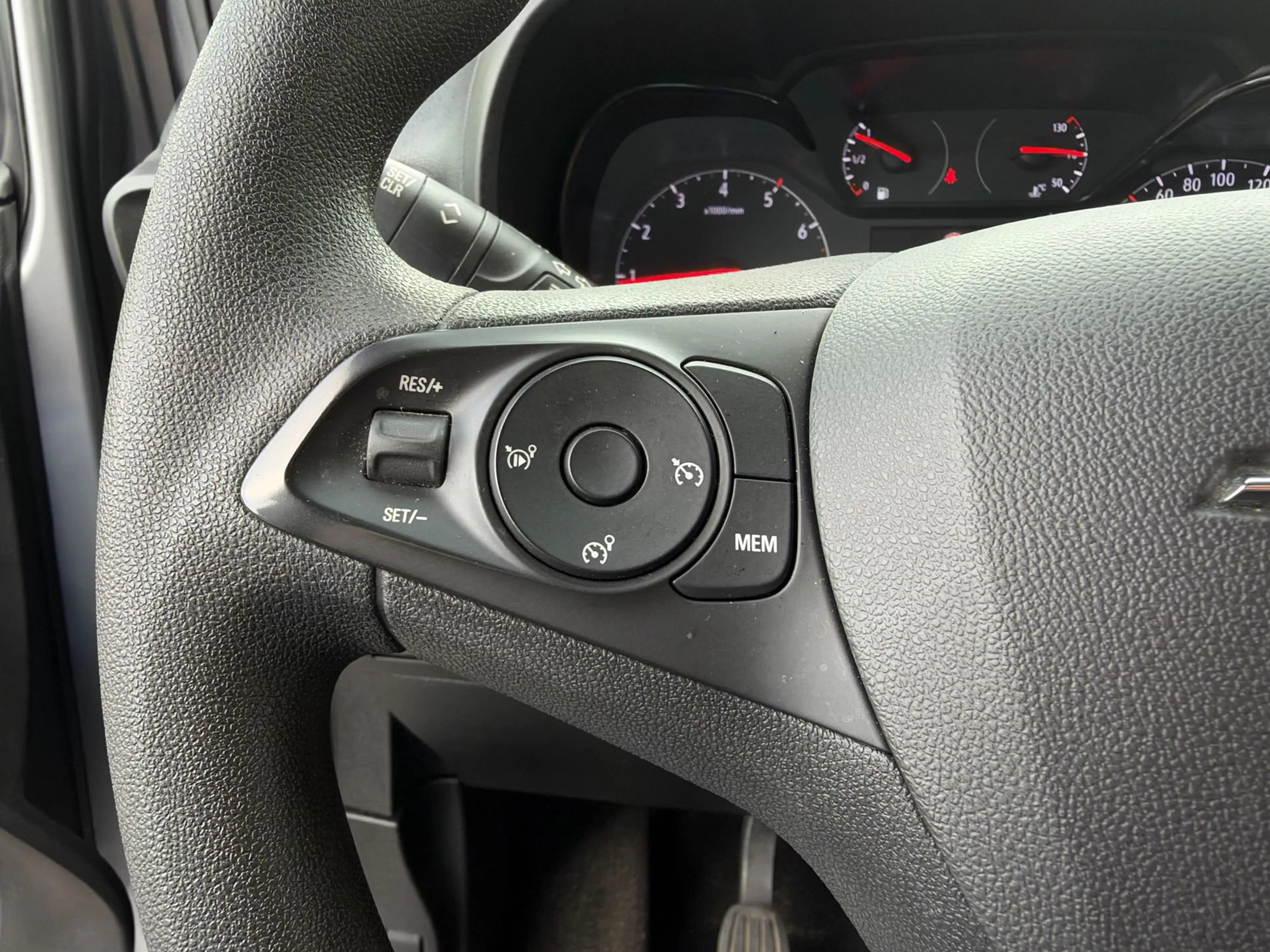 Opel Combo Life Edition 1.2T 110pk *Navi*Camera*CarPlay* — photo 13