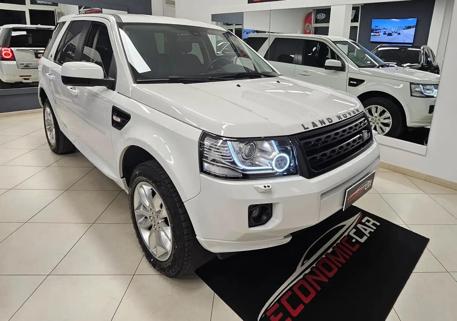 Land Rover Freelander Freelander 2.2 ed4 SE 2wd 150cv Weiß - 2