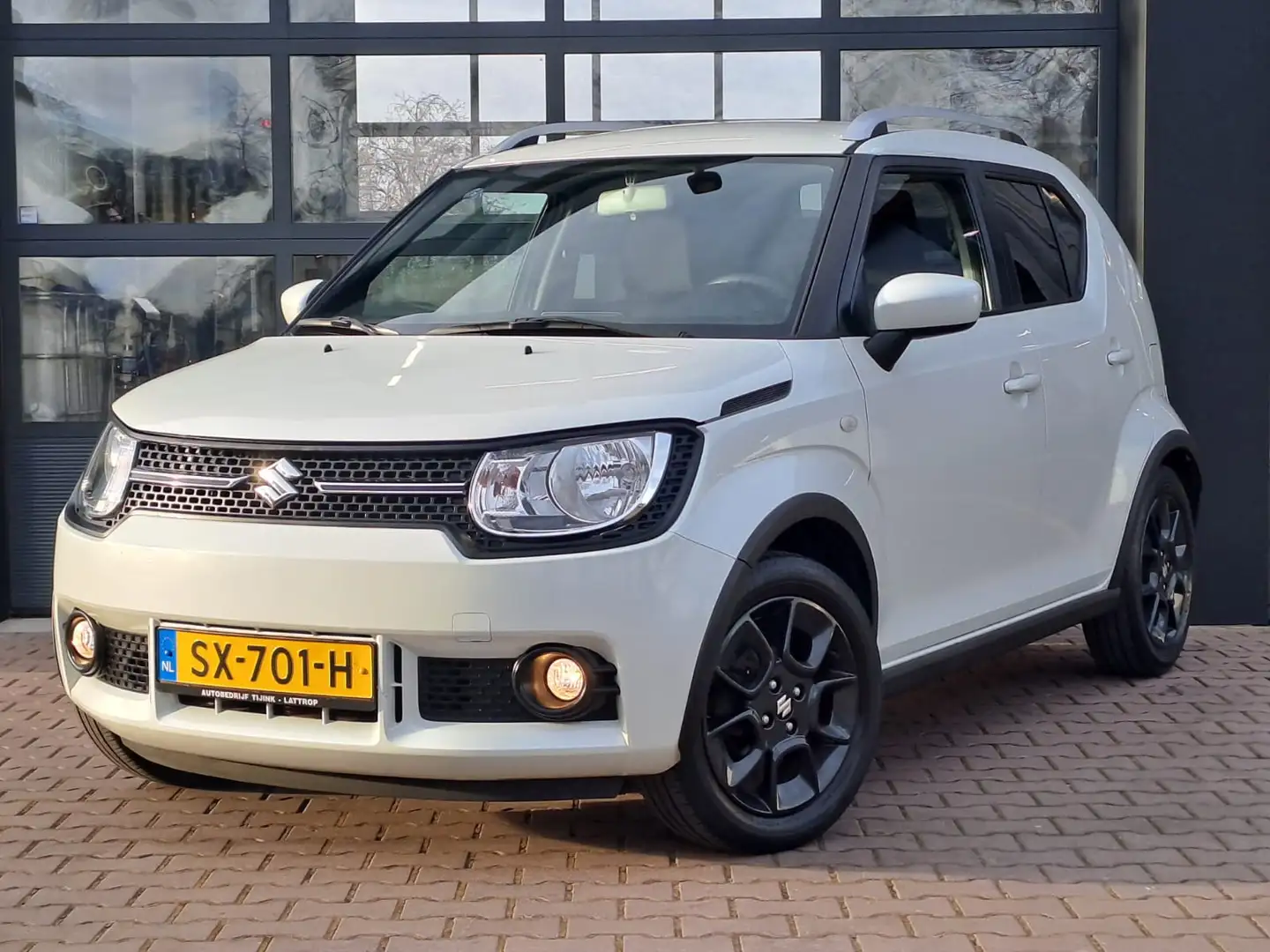 Suzuki Ignis 1.2 Select | Airco |  Navi | Camera | Trekhaak | Wit - 1