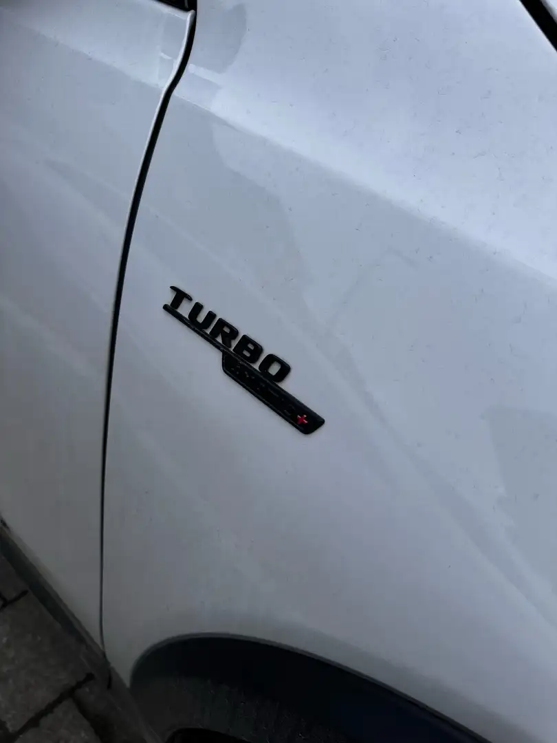 Mercedes-Benz GLB 35 AMG 4-Matic - 2