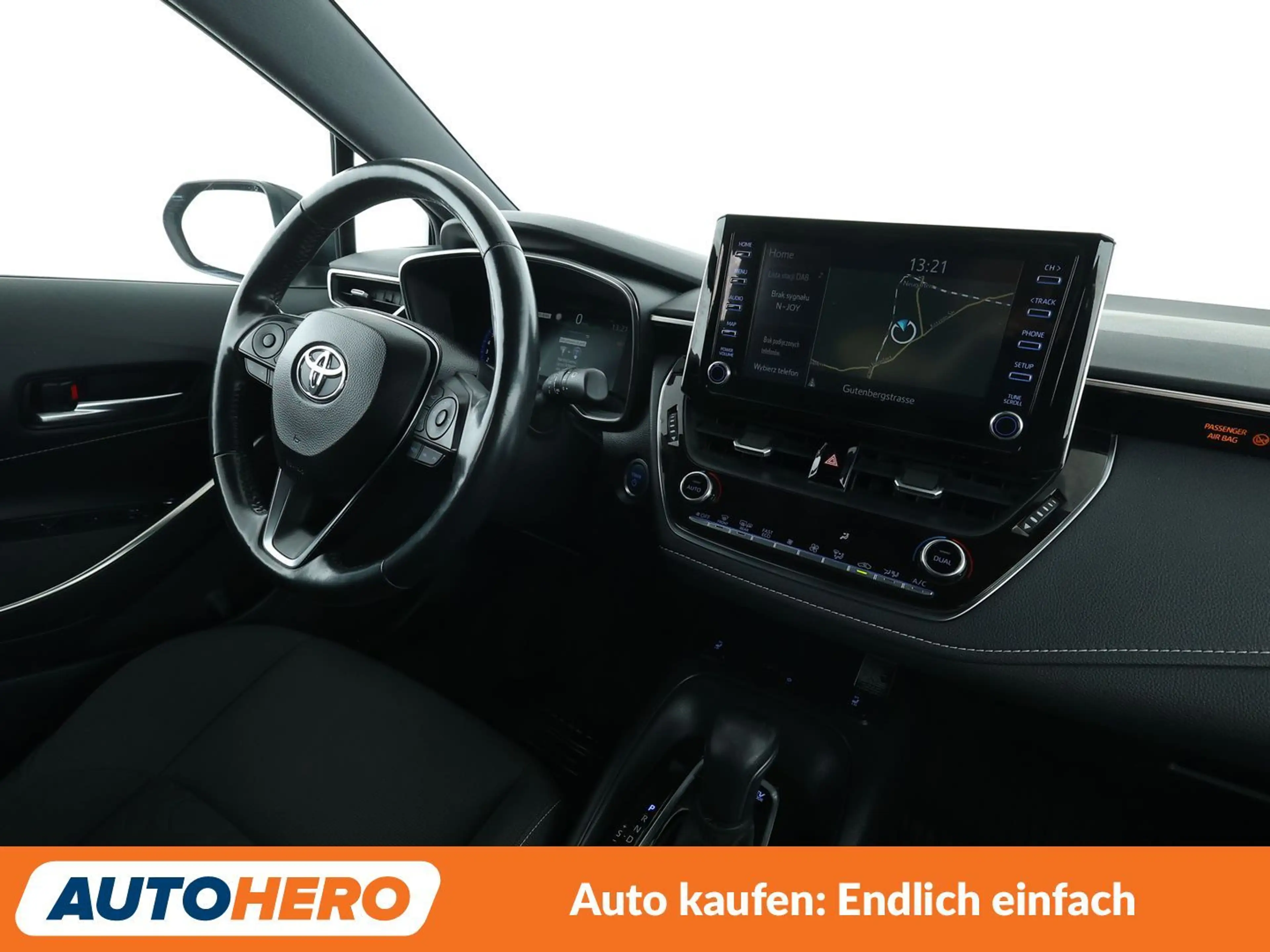Toyota Corolla 2.0 Hybrid Comfort Aut.*NAVI*CAM*ACC*SHZ*AHK* — photo 13