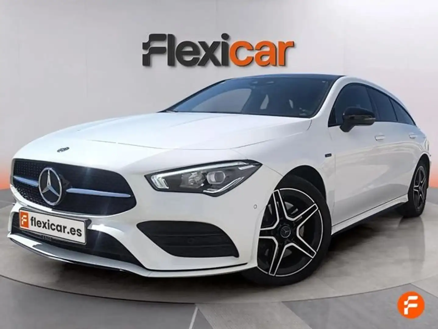 Mercedes-Benz CLA 250 Shooting Brake 250e 8G-DCT Blanco - 2