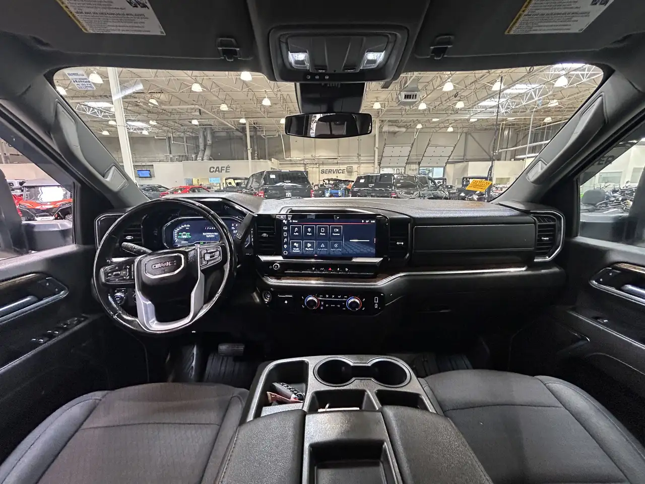 GMC Sierra 3500HD снимка GMC Sierra 3500HD