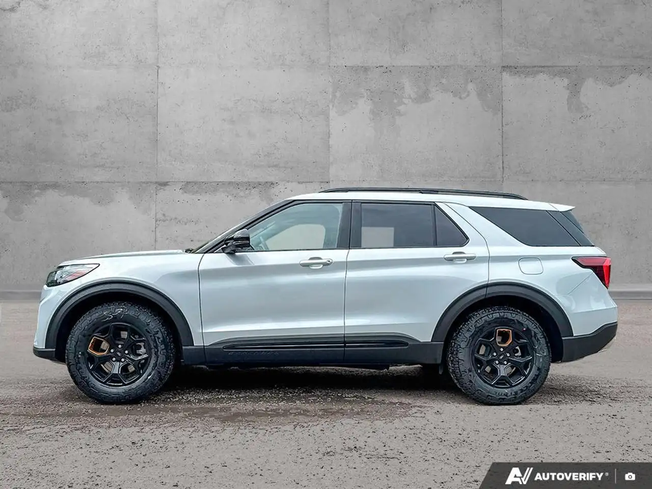 Ford Explorer photo Ford Explorer