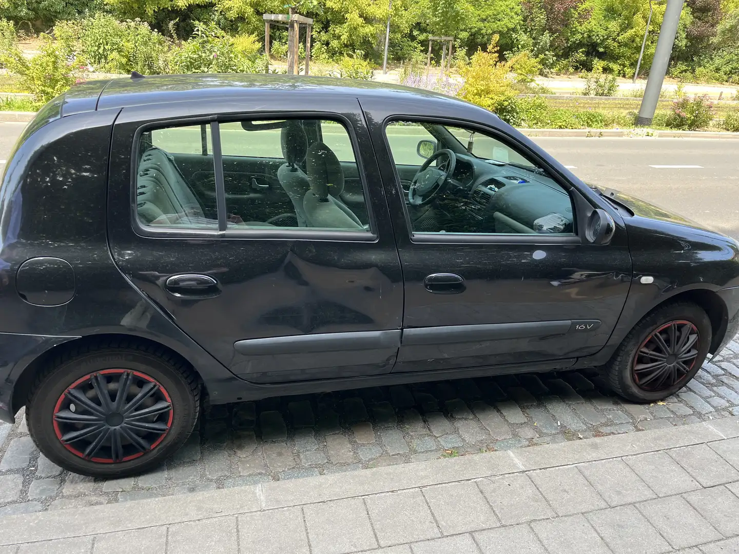 Renault Clio Renault Clio 1.2L faible consommation - 1