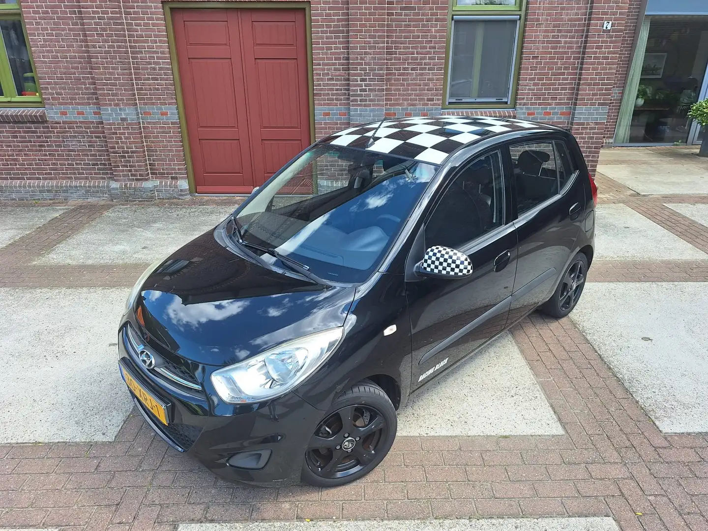 Hyundai i10 i10 1.1 i-Drive Cool Negru - 1