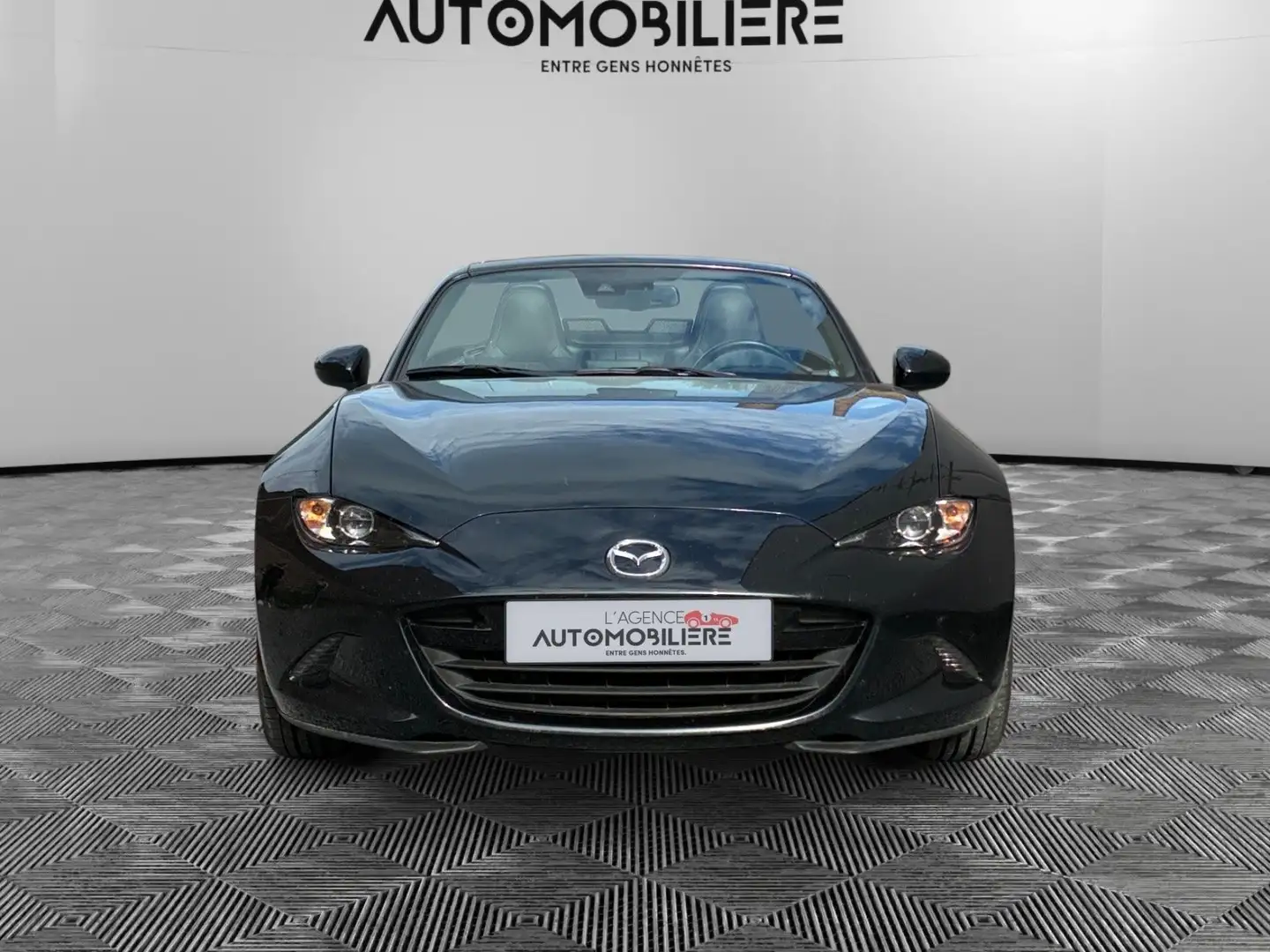 Mazda MX-5 MX-5 1.5i Skyactiv-G Skycruise (EU6d) Noir - 2