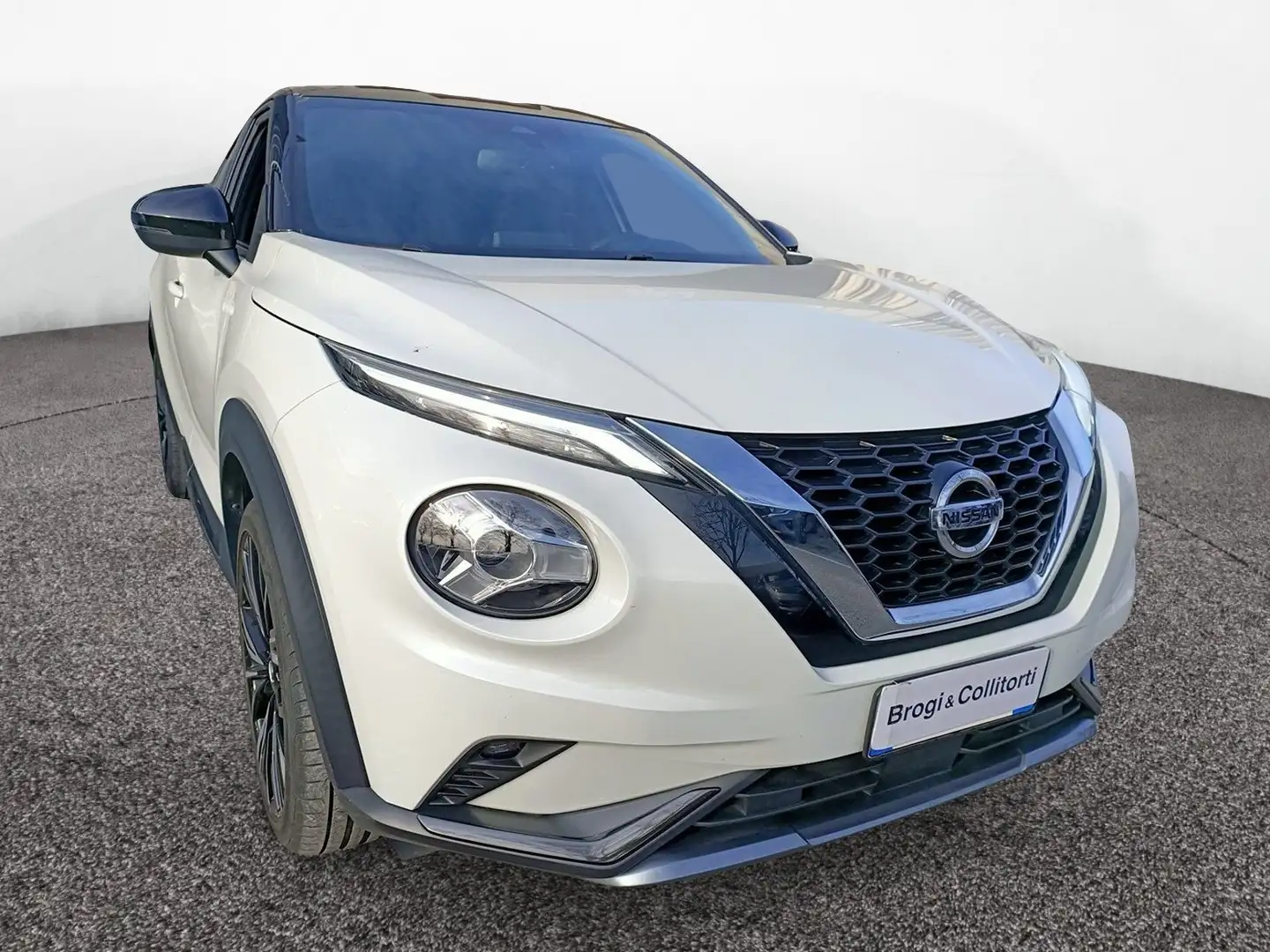 Nissan Juke II 2020 1.0 DIG-T 114cv N-Design DCT Weiß - 1