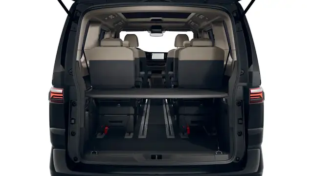 Volkswagen Multivan view 7