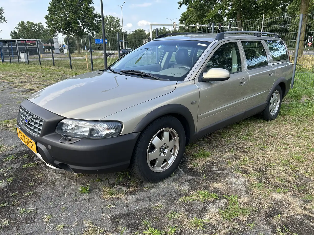 Volvo XC70