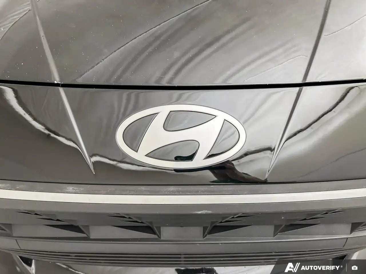 Hyundai ELANTRA снимка Hyundai ELANTRA