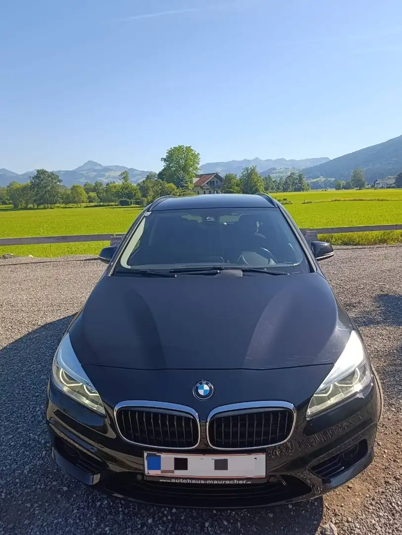 BMW 218 Active Tourer Sport Line Aut. Kombi / Family Van Schwarz - 1