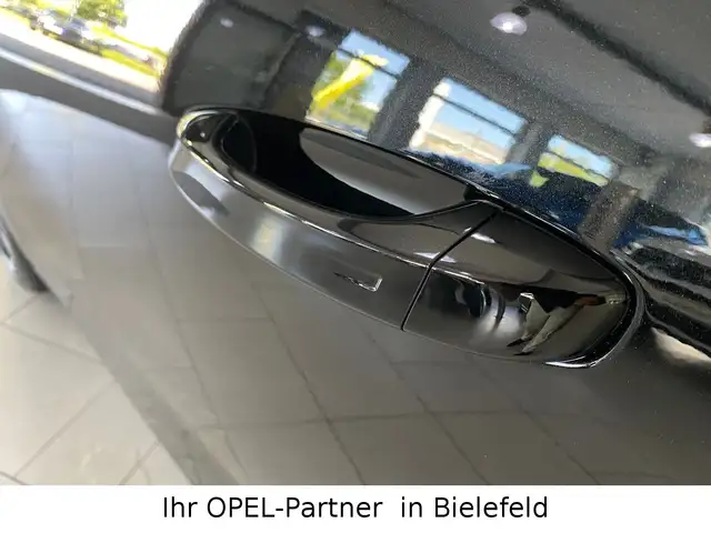 Opel Astra view 10