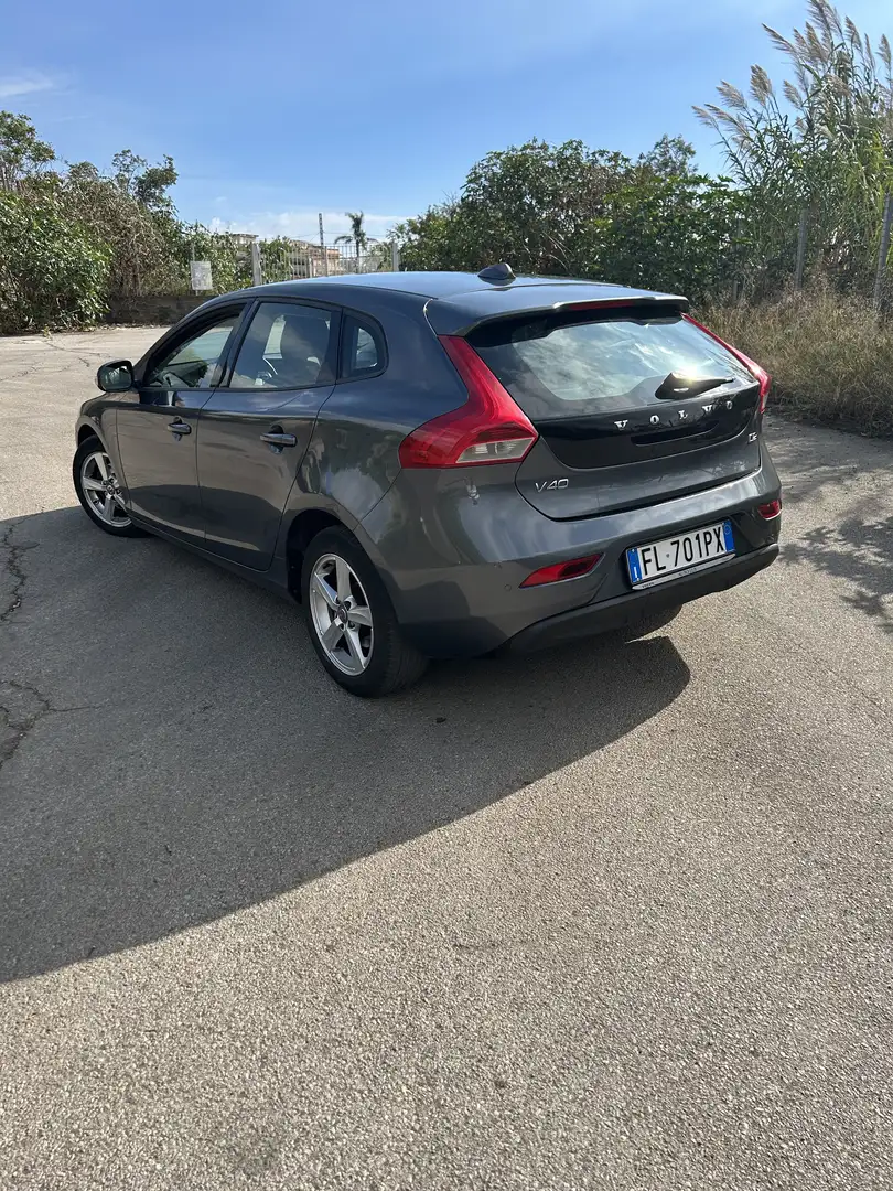 Volvo V40 1.6 d2 Kinetic - 2