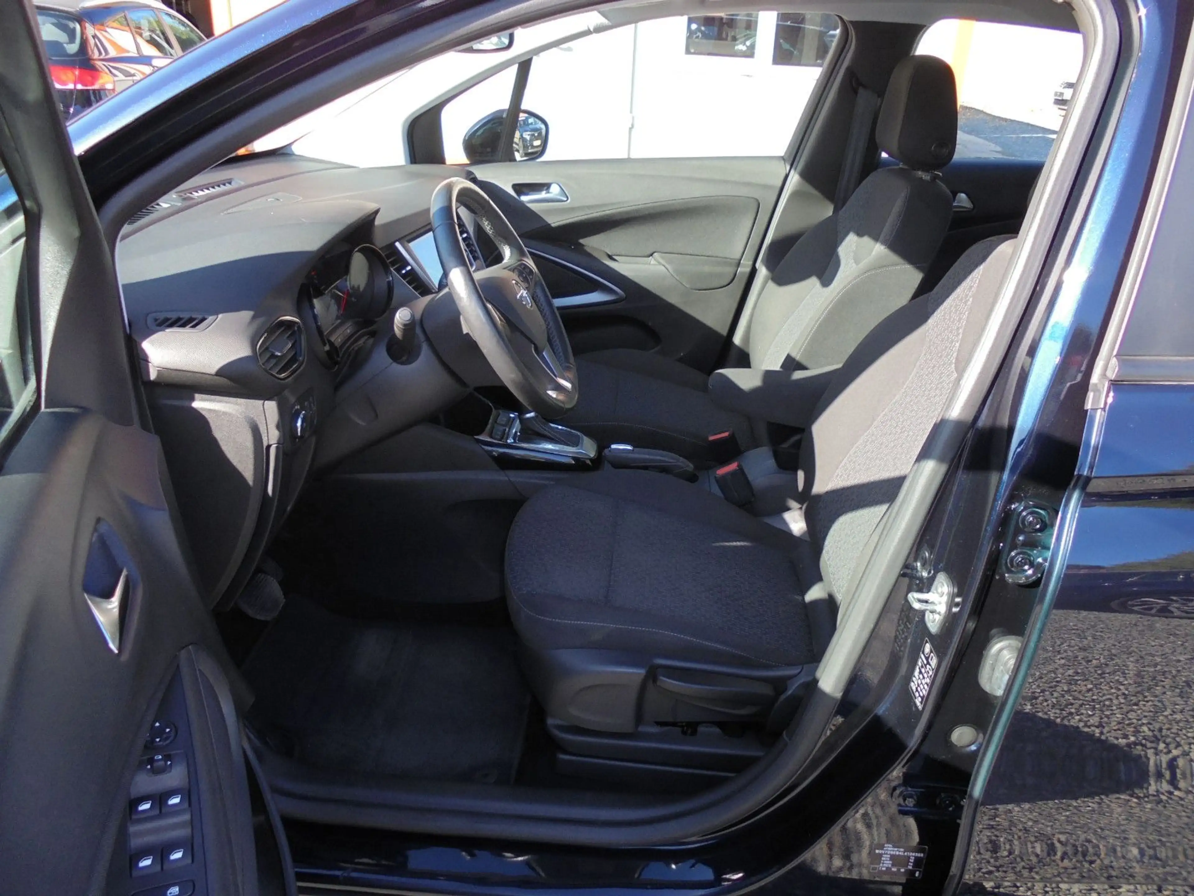 Opel Crossland X Automatik*Allwetterr*EPH*Sitzh*Bluet — photo 15